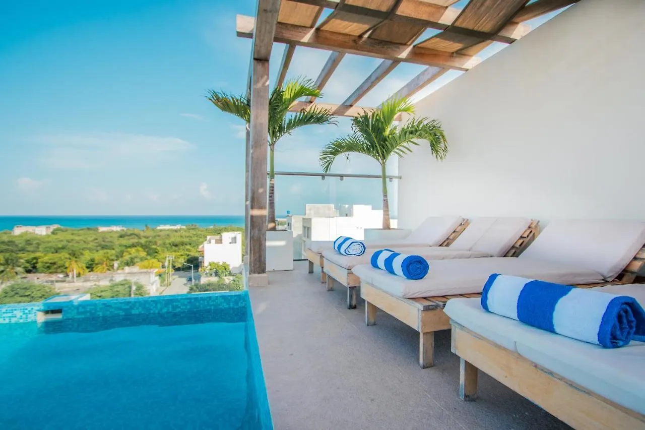 Apartment Condos With Ocean View Pool In Av 10 & 60 Street Playa del Carmen Mexico