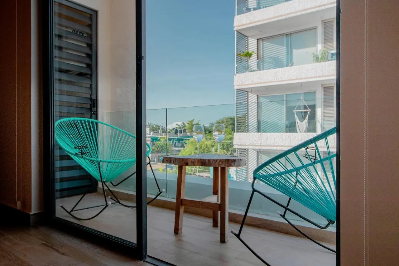 Condos With Ocean View Pool In Av 10 & 60 Street Playa del Carmen Apartment