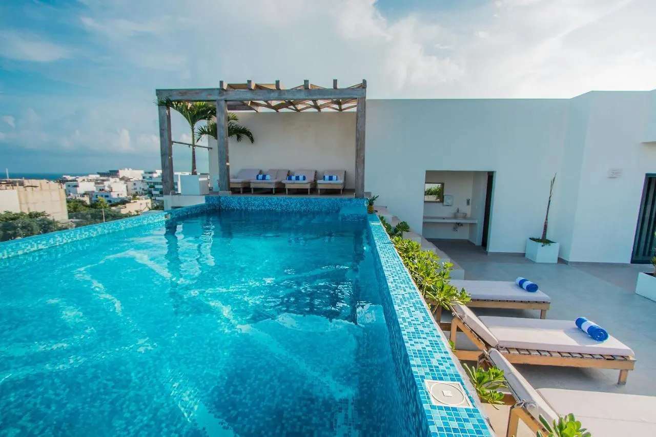 Condos With Ocean View Pool In Av 10 & 60 Street Playa del Carmen
