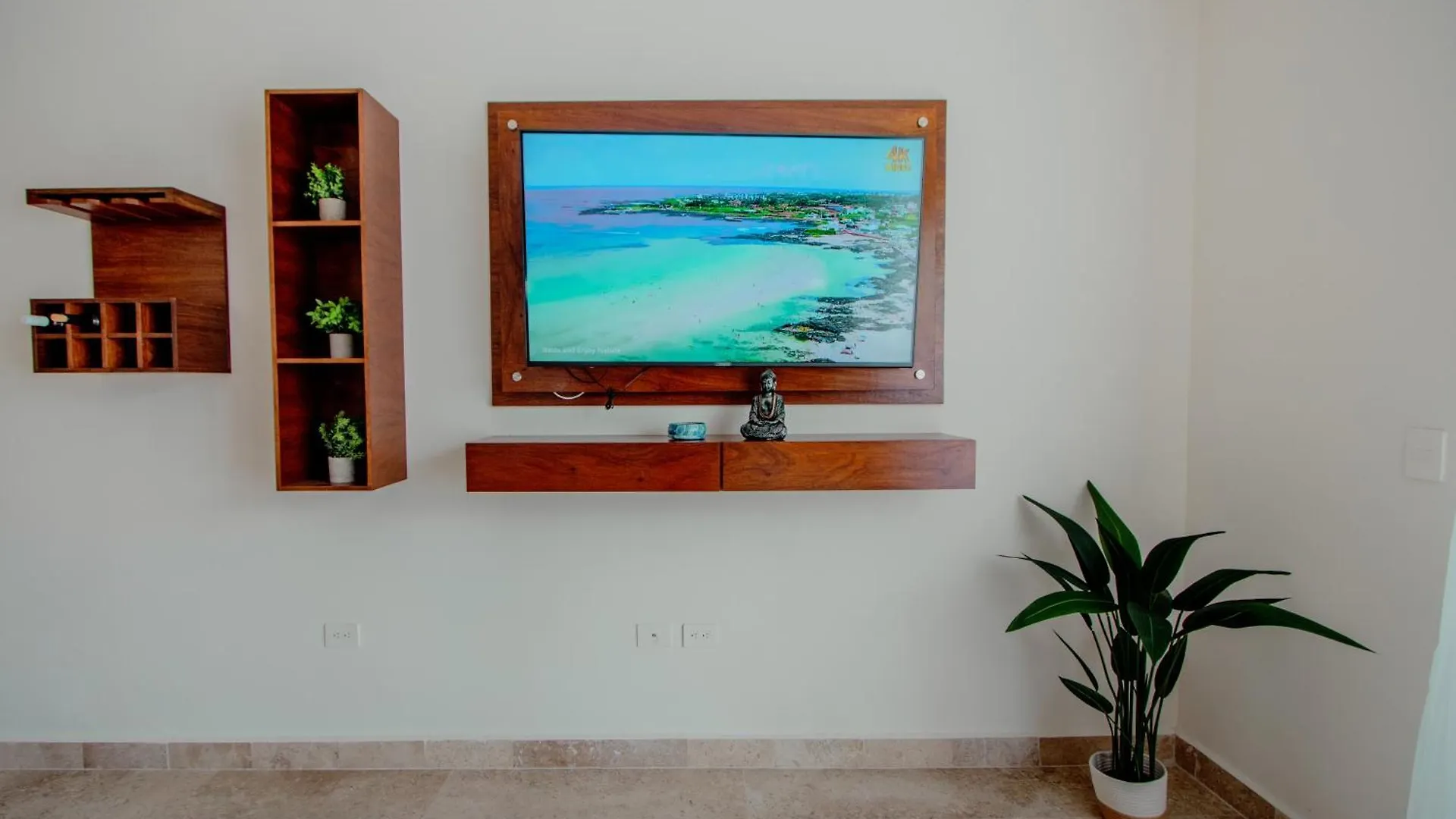 Appartement Condos With Ocean View Pool In Av 10 & 60 Street Playa del Carmen