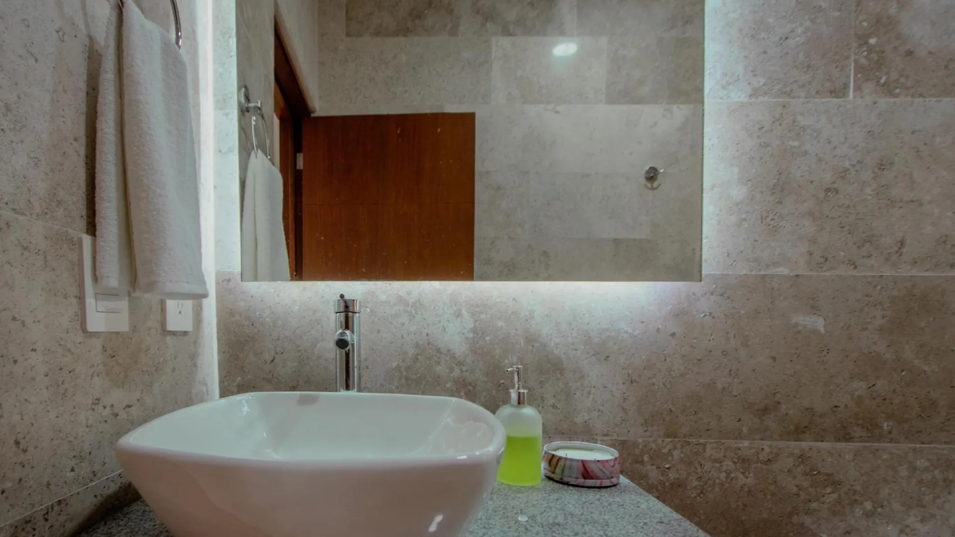 Condos With Ocean View Pool In Av 10 & 60 Street Playa del Carmen Mexique
