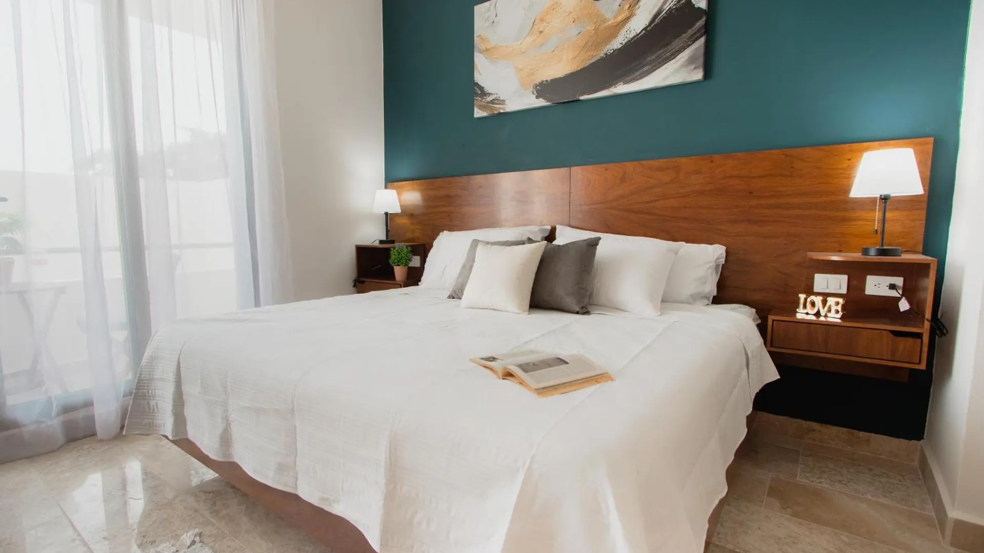 Condos With Ocean View Pool In Av 10 & 60 Street Playa del Carmen Appartement